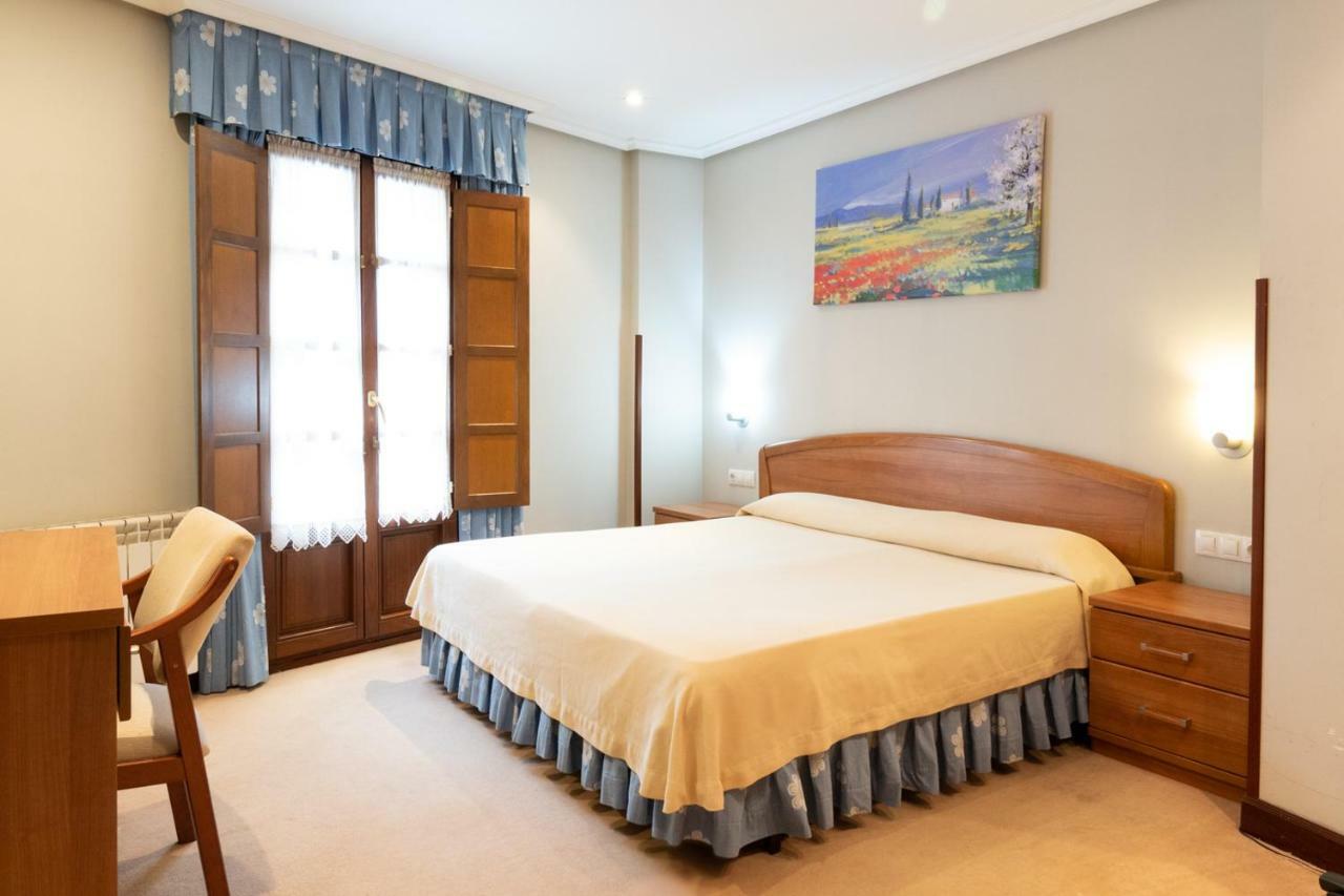 Gran Hotel Rural Cela Belmonte De Miranda Eksteriør billede