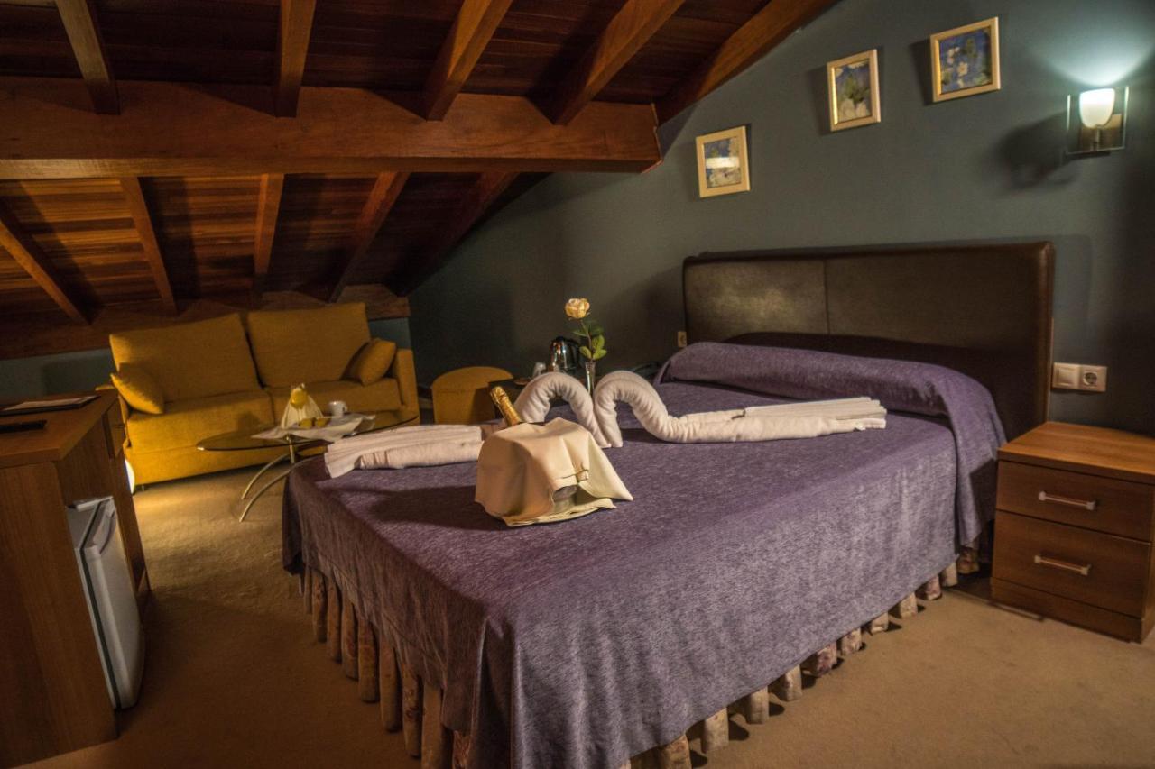 Gran Hotel Rural Cela Belmonte De Miranda Eksteriør billede